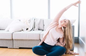 Yoga and Minimalism: How to Simplify Your Yoga Lifestyle