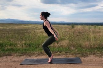 Yoga for Travelers: How to Stay Flexible on the Go